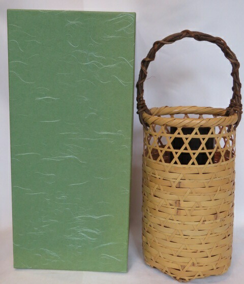 (五月◆特売品)【夏の花入】有馬籠(せせらぎ籠)大 上質竹入子花入【税込、送料込】【中古・未使用】