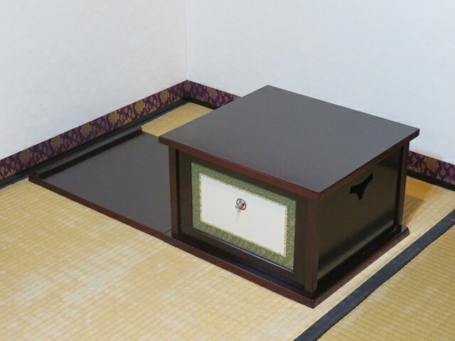 (四月◆特売品)お稽古用 即中斎好写 木製溜塗糸目 小袋棚USED〈税込・送料込〉【中古品】