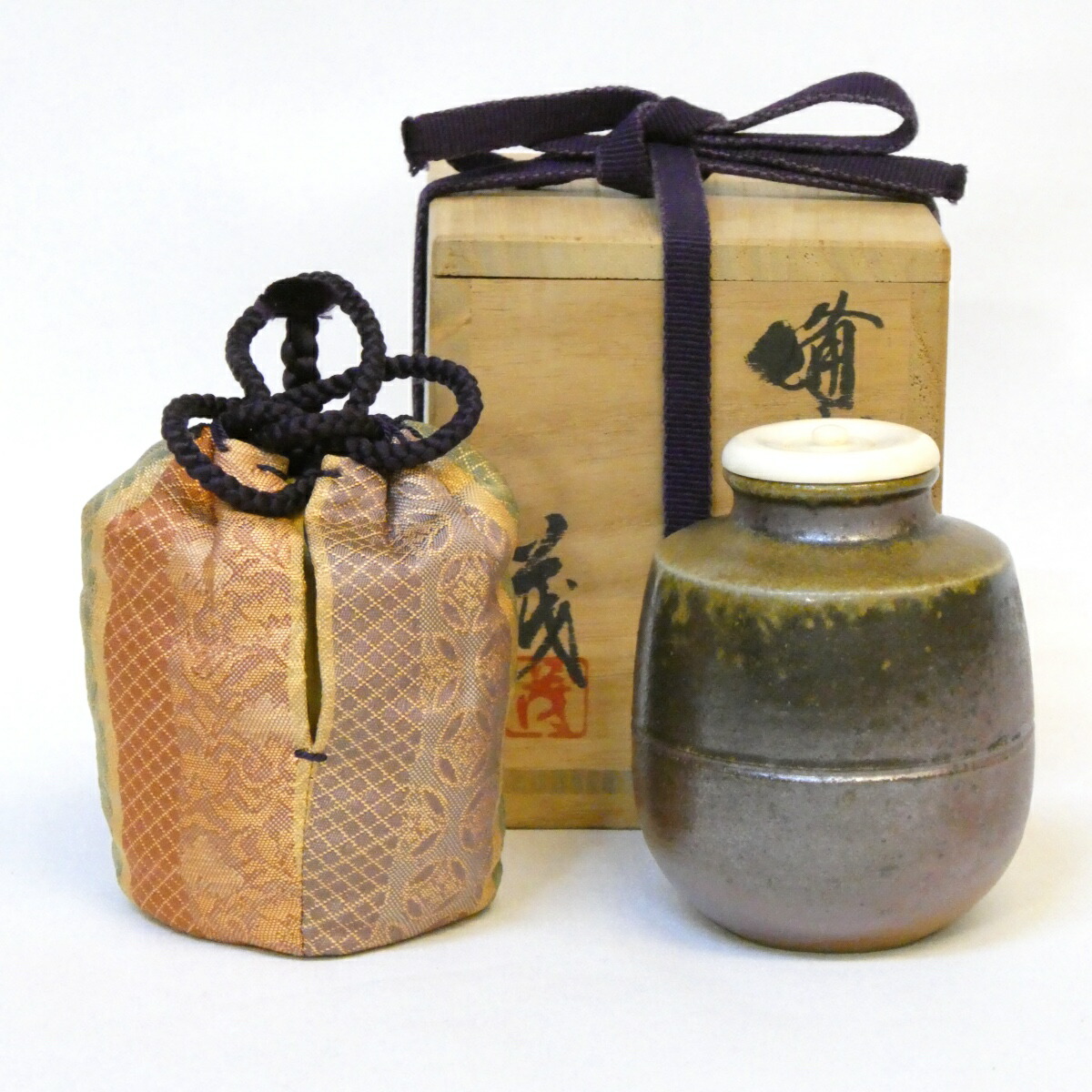 【五月の特売品】備前焼作家 榊原茂作 肩衝茶入 大阪蜀紅仕覆添 茶道具【中古 美品】