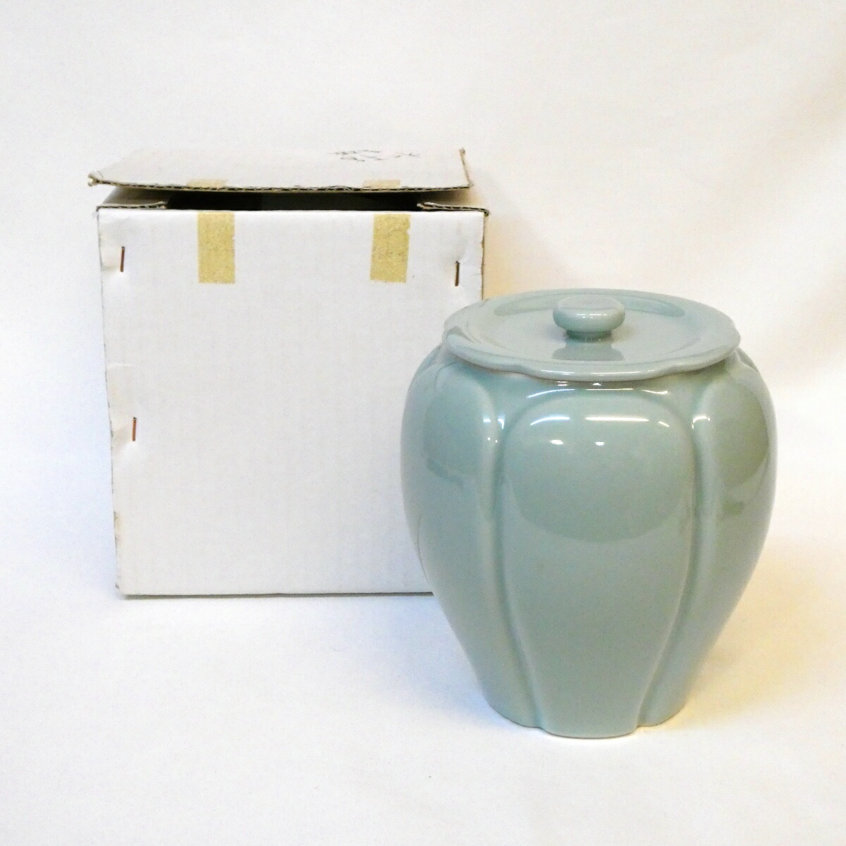 【お稽古用 紙箱入り】青磁 梅形 水指 作者無し 青瓷 茶道具【中古 美品】