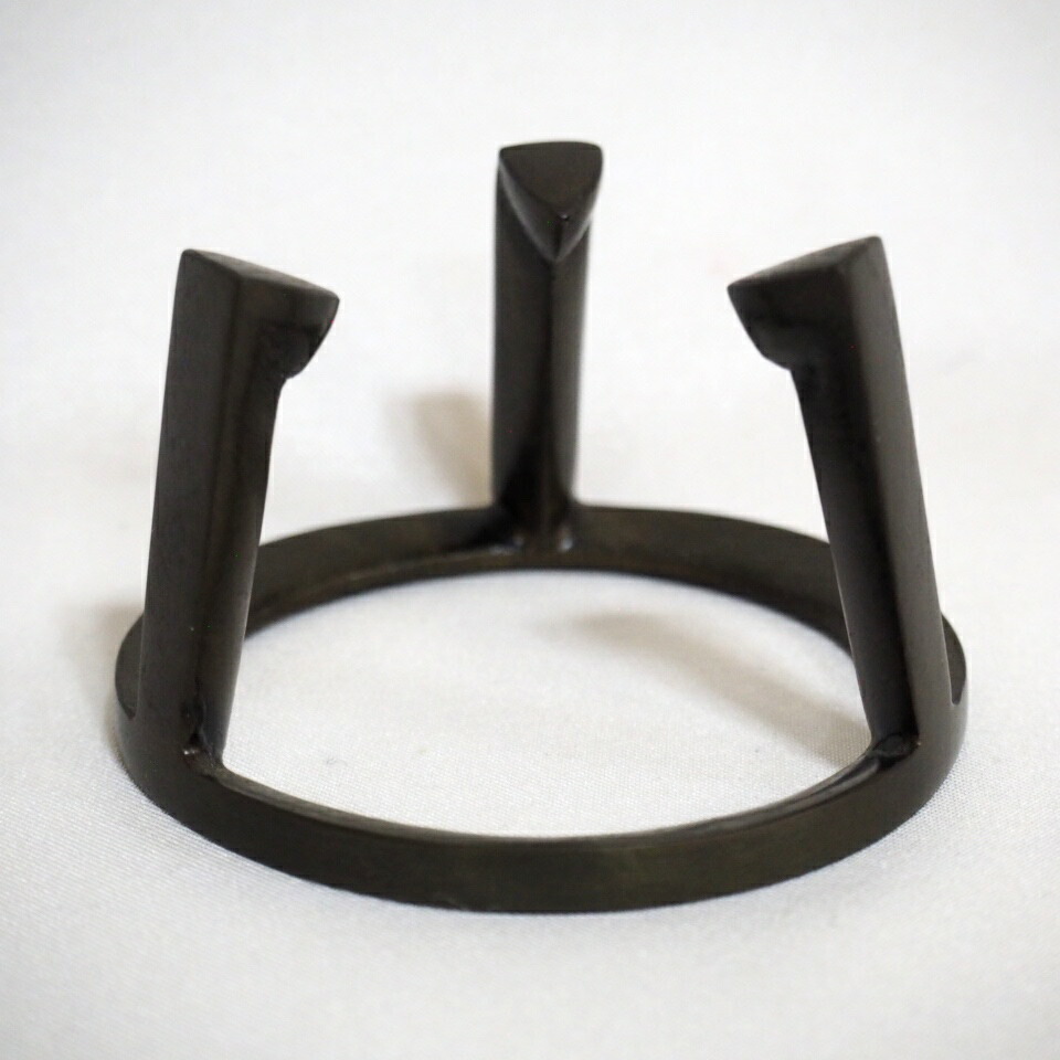 【箱なし特価】 唐銅 五徳蓋置 茶道具 《１》 七種蓋置（中古 美品）