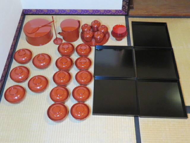 （五月◆特売品）合成漆塗 樹脂製〔朱〕 懐石道具五客揃 「脇取盆無し！」〈税込・送料込〉【中古・美品】