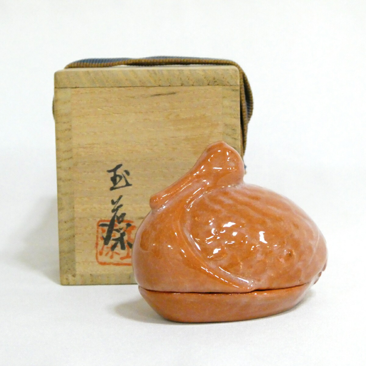 【八月の特売品】玉藻 初代 氏家常平作 鶴香合【中古 美品】