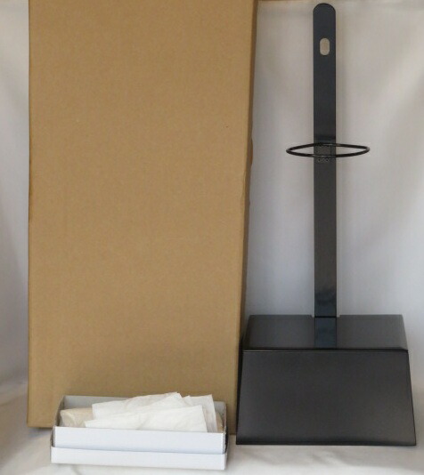 (八月◆特売品)夜咄茶事道具 木製真塗 短檠と 和蝋燭大四本 USED〔税込・送料込〕【中古・未使用】