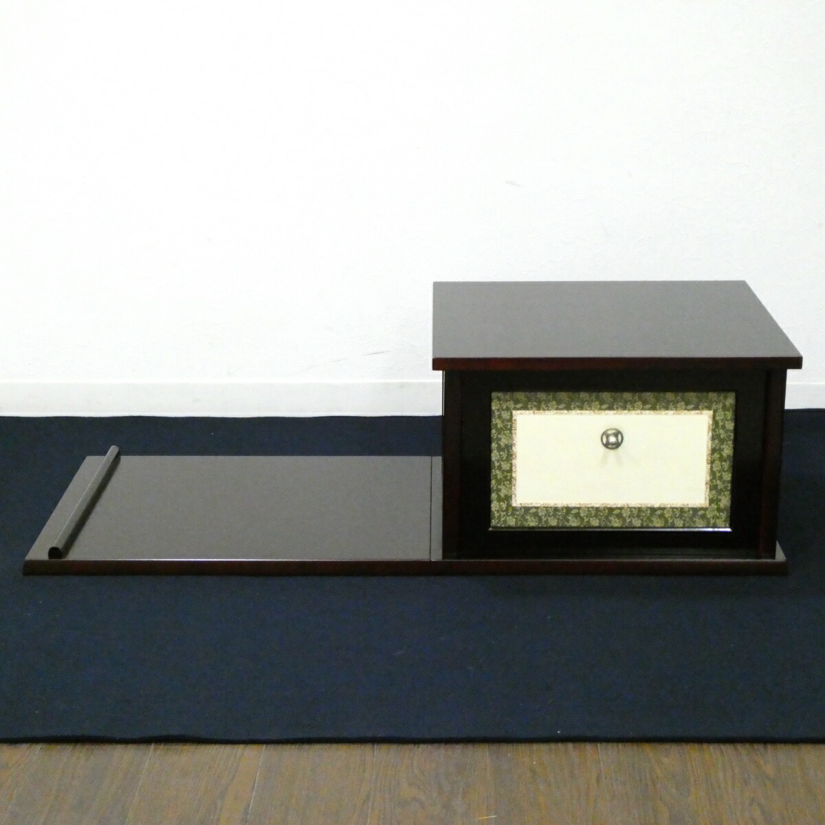 【お稽古用に】即中斎好写 木製溜塗糸目 小袋棚 茶道具 表千家【中古品】