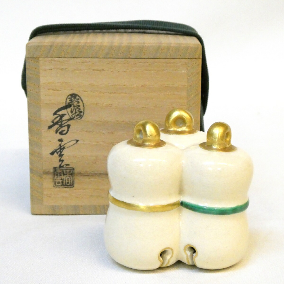 【十月の特売品】平安竜谷焼 宮川香雲作  三鈴 蓋置 茶道具【中古 美品】