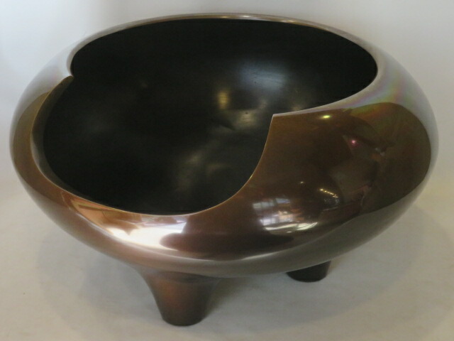 (十一月◆特売品)鋳師 八治郎作 唐銅 三日月風炉〈税込・送料込〉【中古・未使用】