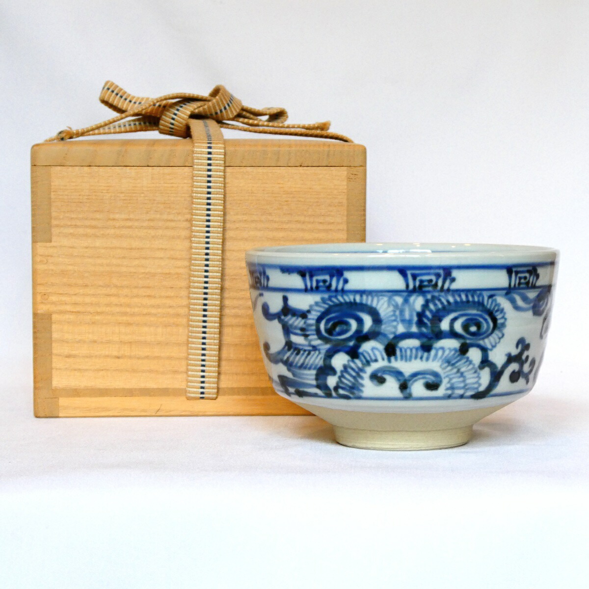 【時代品の為、特価品!!】平安篩月庵 三浦竹泉作 雲堂手茶碗 茶道具【中古】