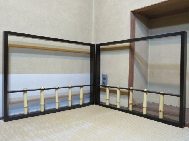 (十一月◆特売品)国産 尺八寸 江戸間用 木製真塗花風炉先 落とし付竹筒十本添〈税込・送料込〉【中古・美品】