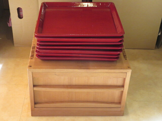 （十一月◆特売品）香川県讃岐漆器 手彫り木製 後藤塗 運び盆七膳 茶道具 【税込・送料込】【中古】