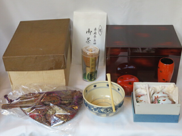 (十二月◆特売品)お稽古用 曙塗 茶箱セット 上茶杓 三点仕覆 茶碗三点セット 棗三点セット 茶筅・茶巾 【税込・送料込】【中古・美品】