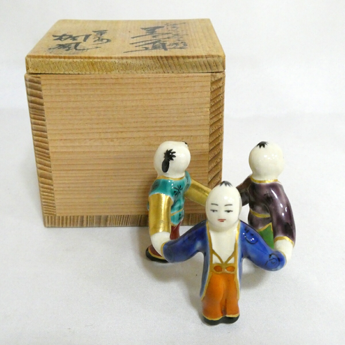 【三月の特売品】手塚桐鳳作 仁清写 三つ人形蓋置 茶道具【中古 美品】