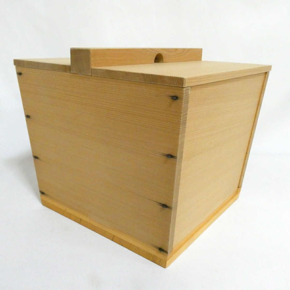 【三月の特売品】利休好写 木曽檜 釣瓶水指 茶道具(2)【中古 美品】