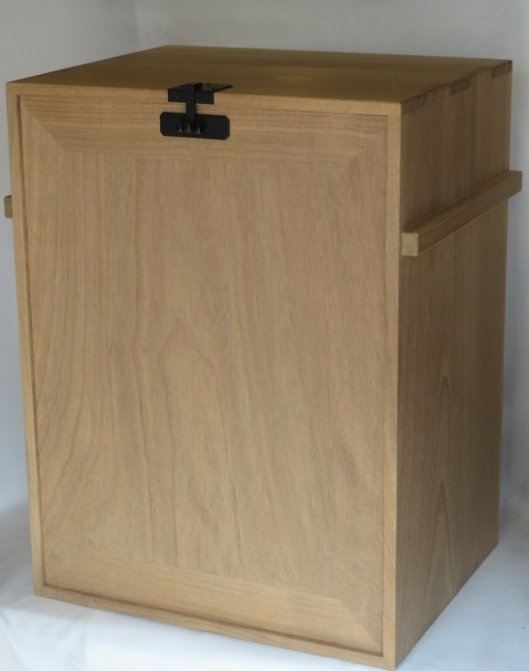 （決算）指物師 羽栗寸斎作 利休好 本桐 旅箪笥  上 【税込・送料込】【中古・美品】