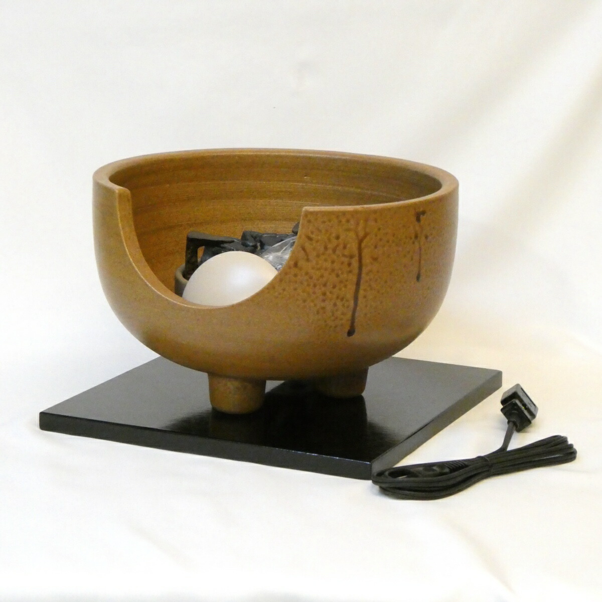 【創巧野々田】F409 伊羅保 道安 電熱一体型風炉 B裏千家流炭型電熱 茶道具【中古 美品】