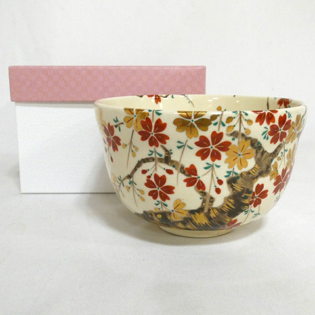 【季節のお茶碗】宮地英香作 色絵 枝垂桜 茶碗 茶道具 紙箱【中古】