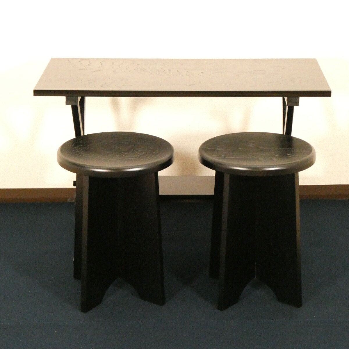 【裏千家用】木製掻合塗喫架と木製掻合塗 円椅二客セット 茶道具【中古 美品】
