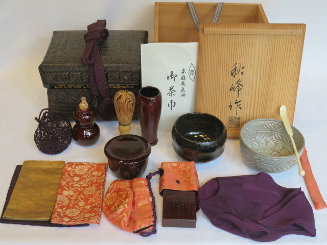 (長月)竹籠師 秋峰斎作 御所籠 上芋茶杓と皆具添 共箱【税込・送料込】【中古・美品】