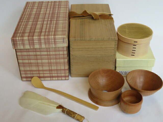 （長月）水屋道具 桐茶掃箱セット 鹿皮紐〔税込・送料込〕【中古・美品】